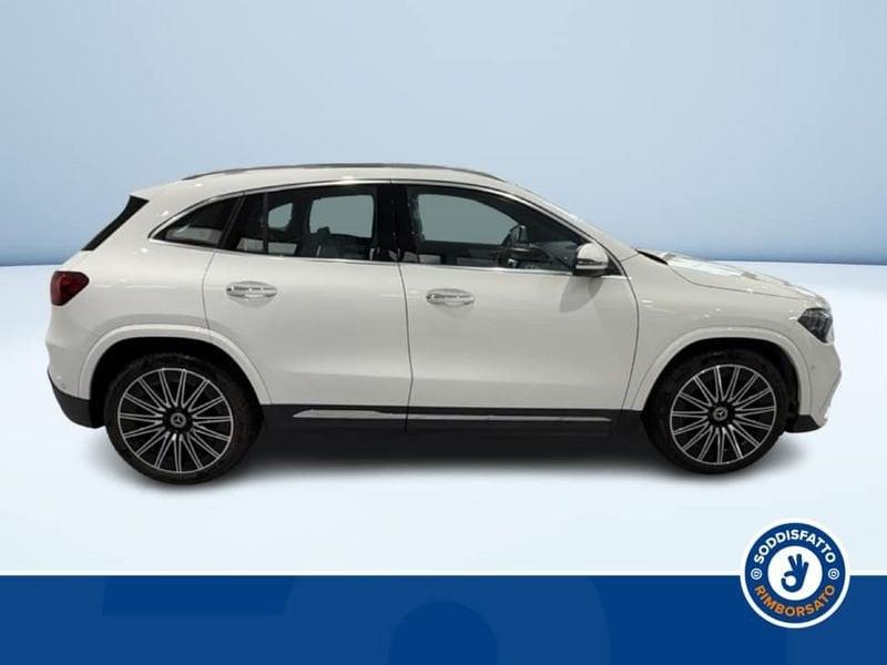 Mercedes-Benz GLA 180 d Automatic AMG Line Advanced Plus