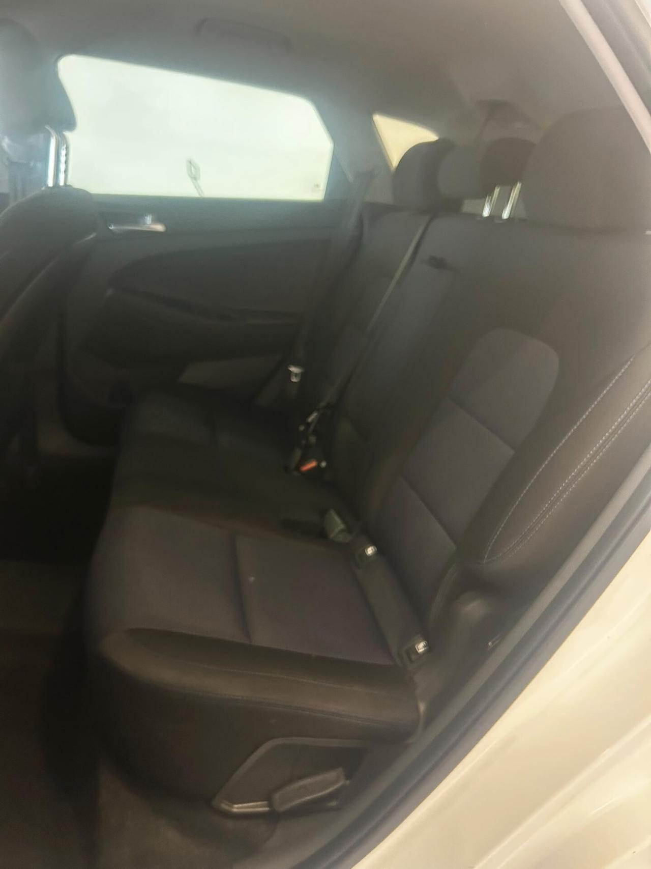 Hyundai Tucson 1.7 CRDi DCT SOUND EDITION - 2017