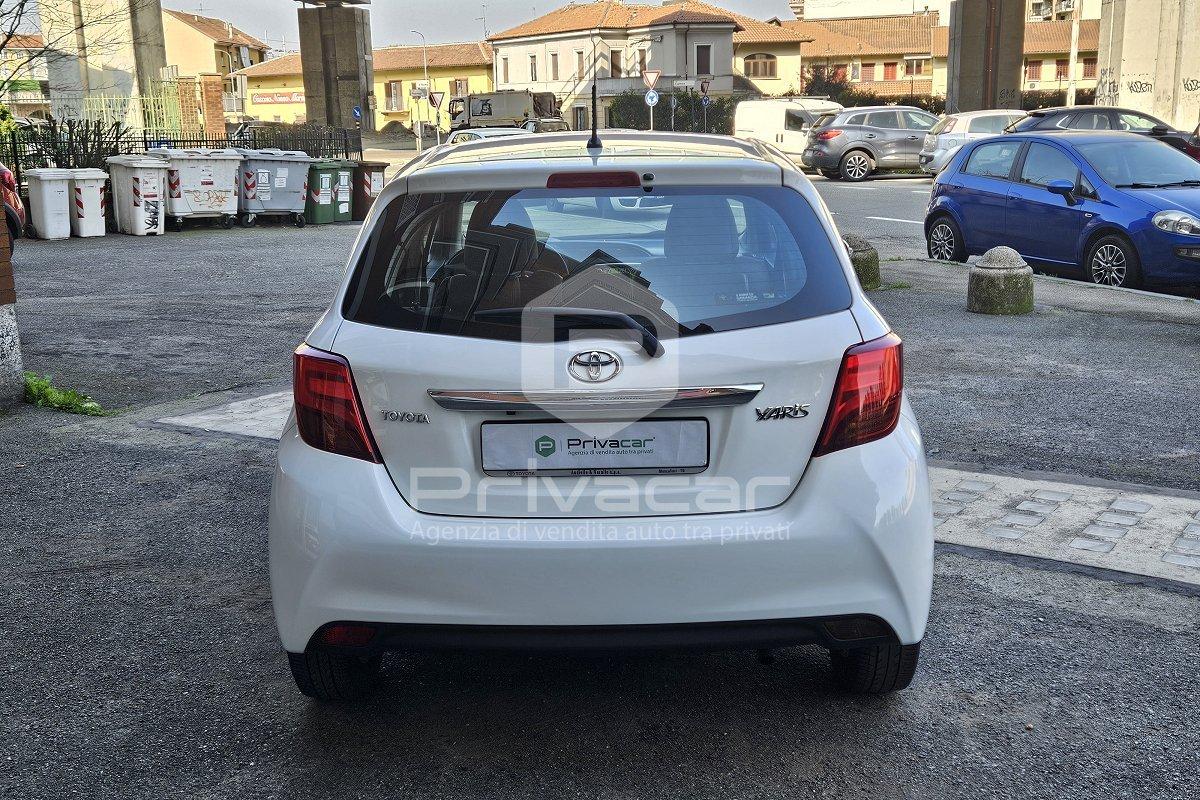 TOYOTA Yaris 1.0 5 porte Lounge