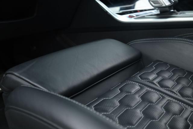 AUDI RS6 Avant 4.0 TFSI V8 quattro tiptronic