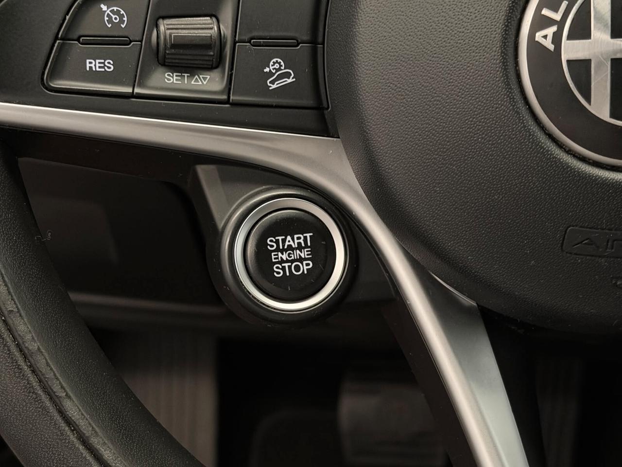 Alfa Romeo Stelvio 2.2 Turbodiesel 180 CV AT8 RWD Executive