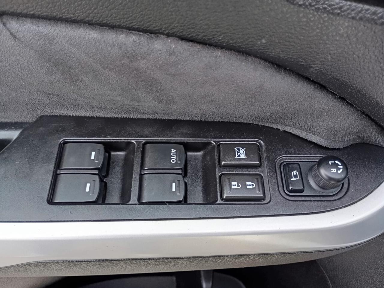 Suzuki Vitara 1.6 DDiS V-Top