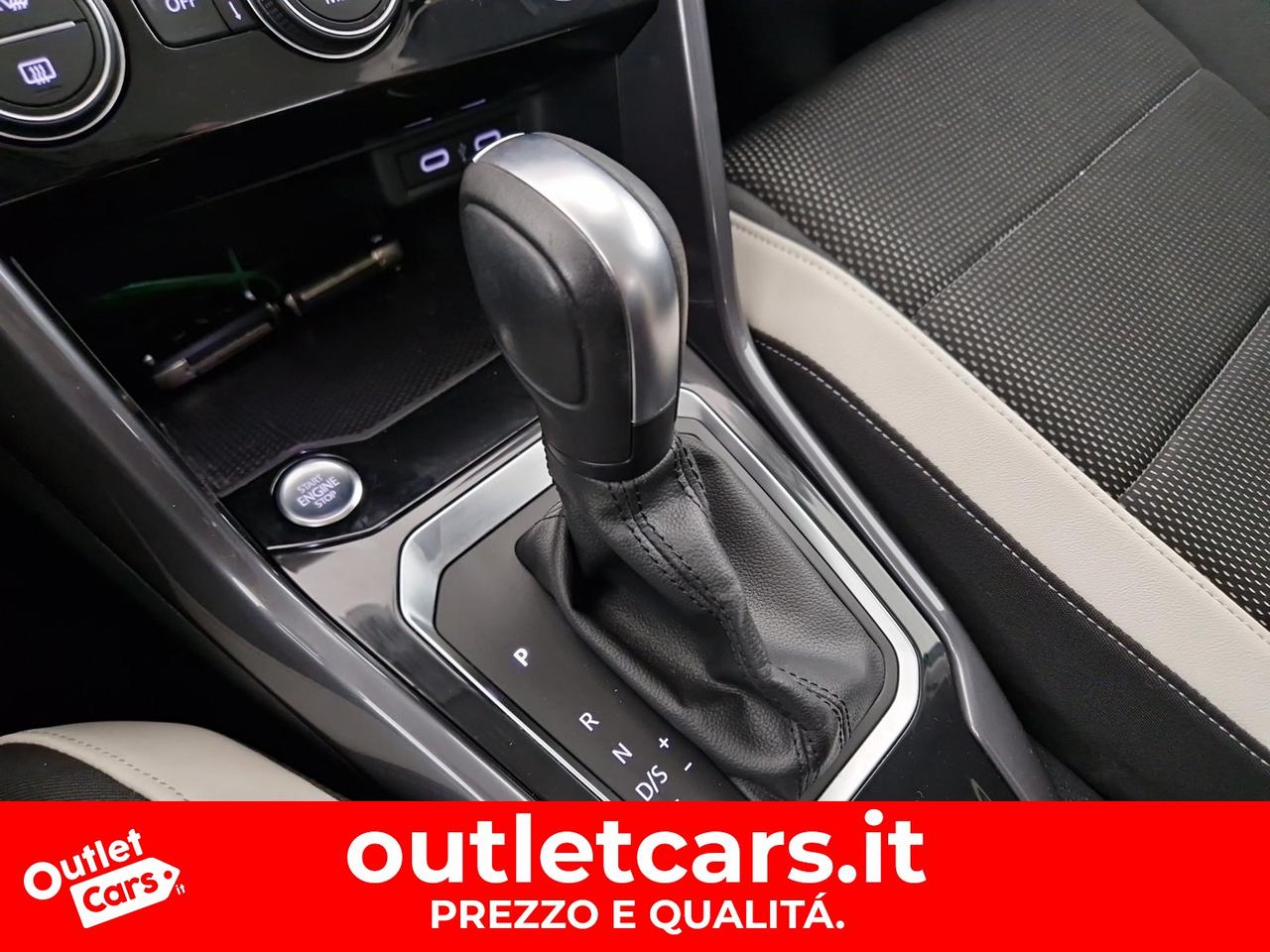 Volkswagen T-Roc 1.5 tsi sport dsg