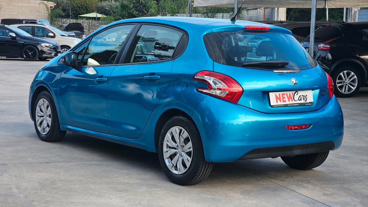 Peugeot 208 1.2 VTi 82 CV 5 porte Allure