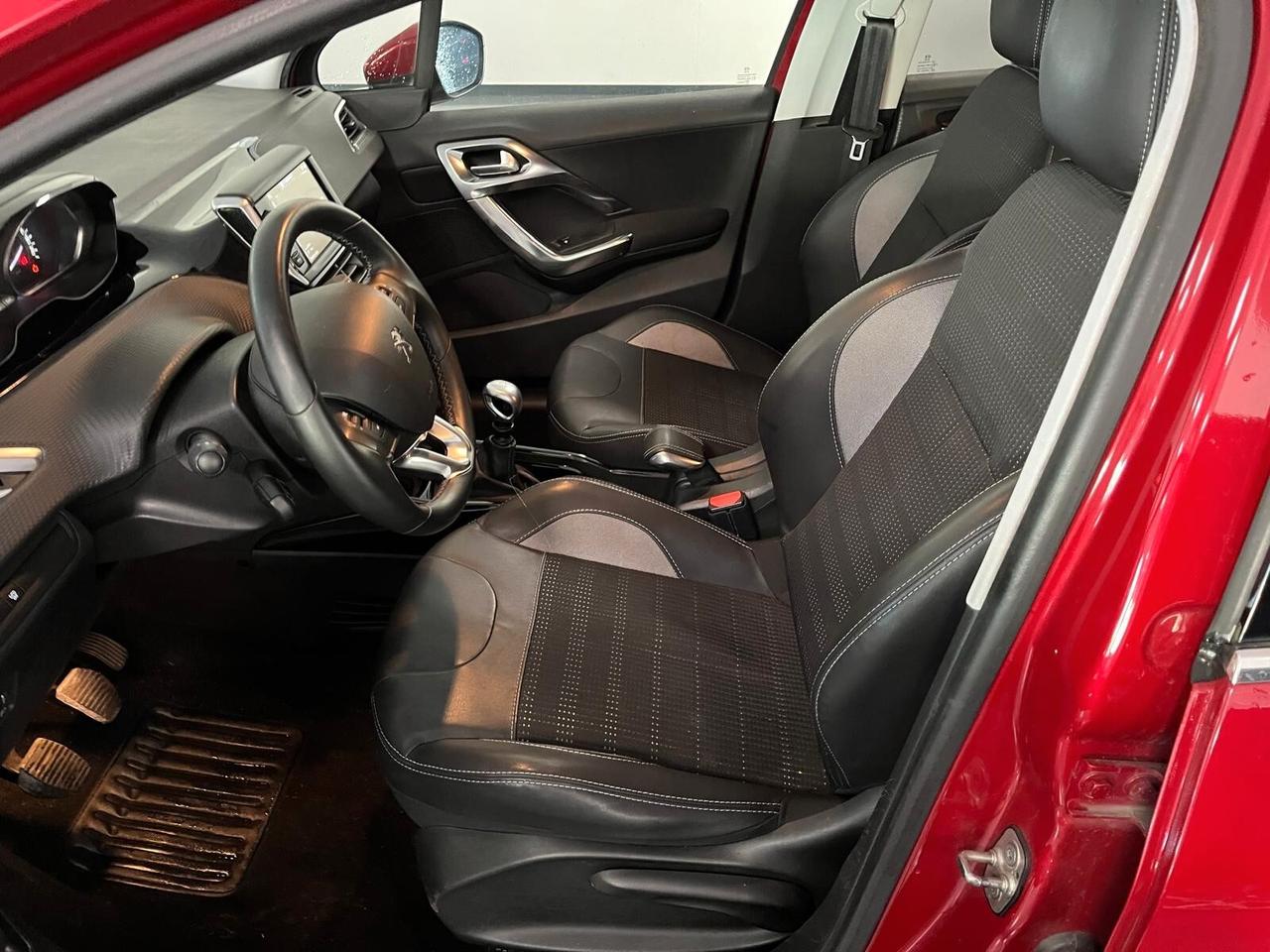 Peugeot 2008 BlueHDi 120 S&S Allure