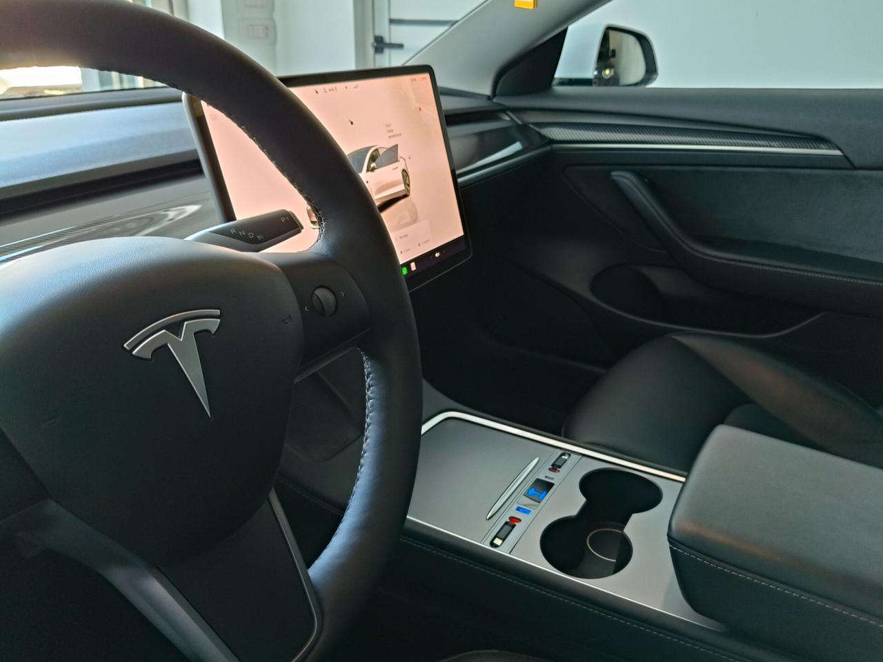 Tesla Model 3 Long Range Dual Motor AWD