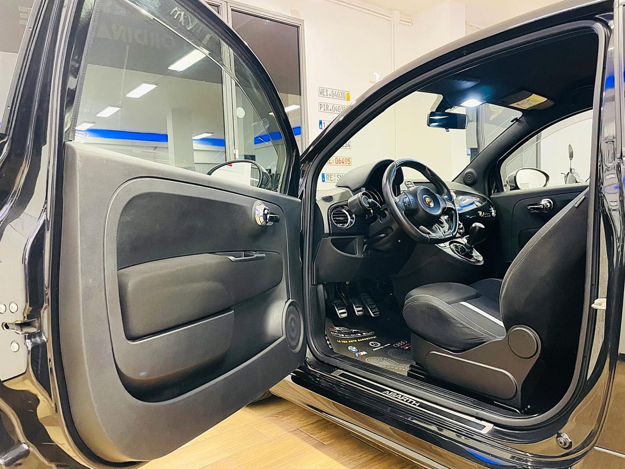 Abarth 595 1.4 Turbo T-Jet 140 CV