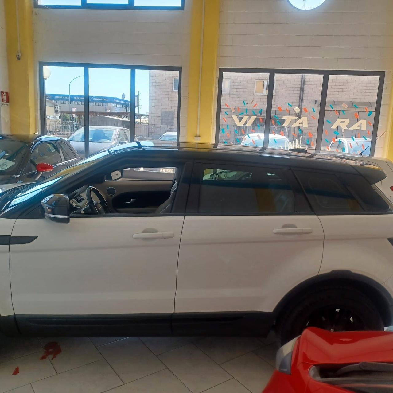 PERFETTO RR EVOQUE 2.2 TDI AUTOM 4X4 GARANZIA