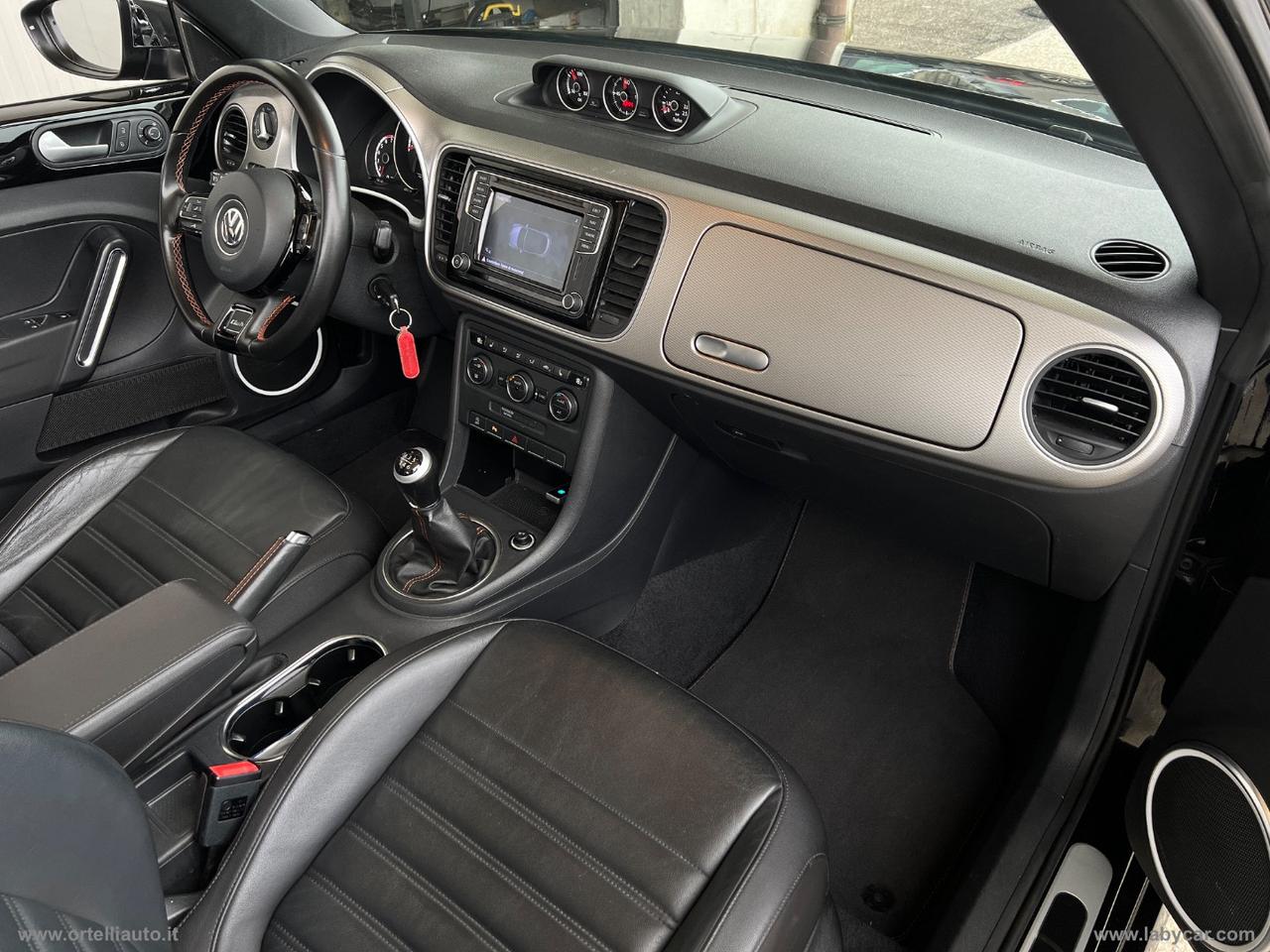 VOLKSWAGEN Maggiolino Cabrio 1.2 TSI Design BMT