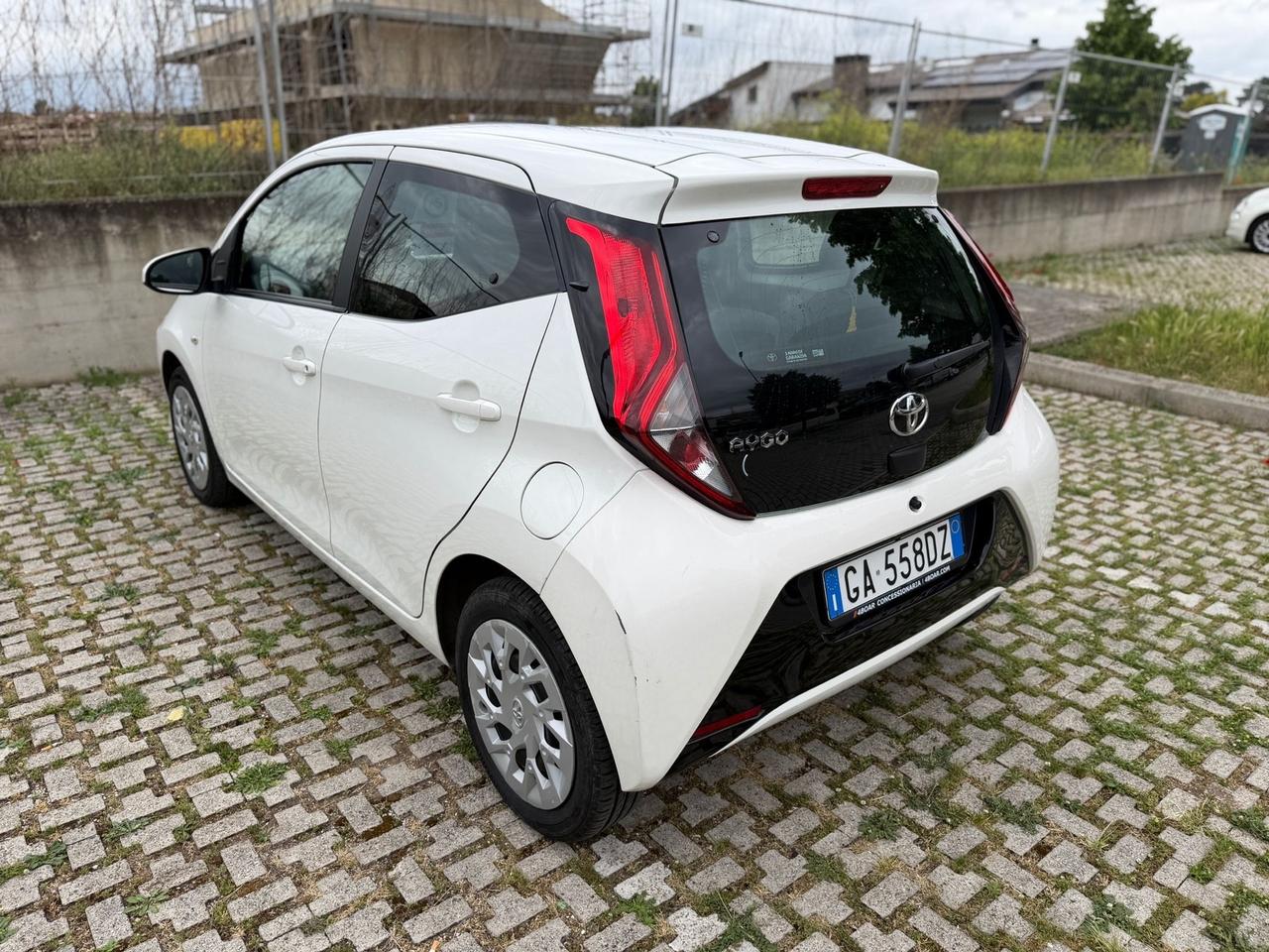 Toyota Aygo Connect 1.0 *MINIRATE*