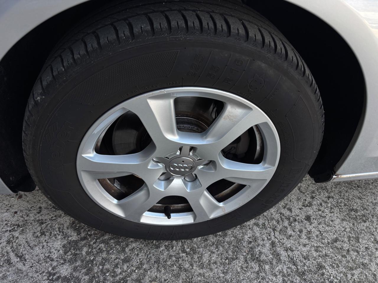 Audi A4 Avant 2.0 TDI. Garanzia. Neopatentati