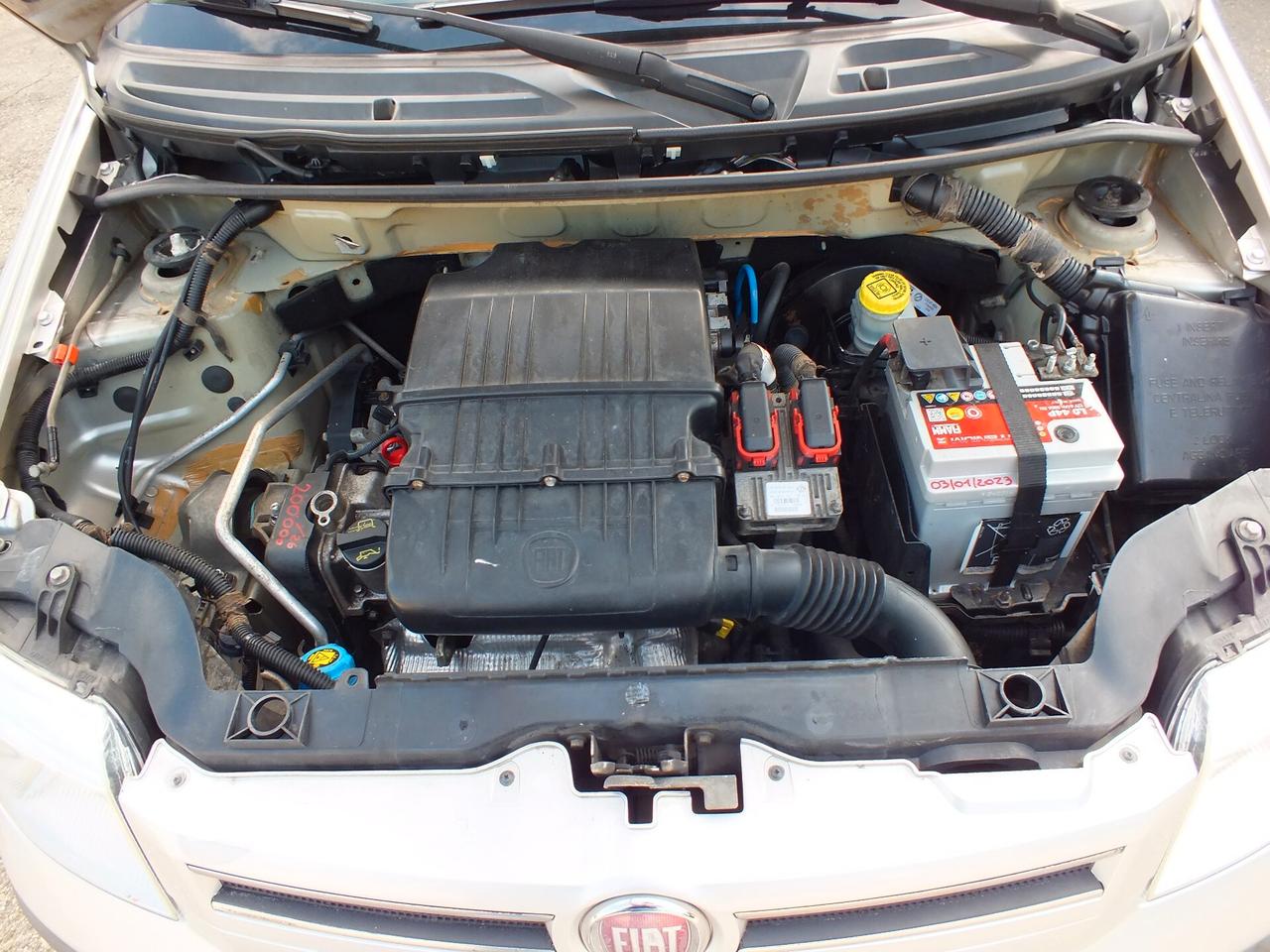 FIAT PANDA 1.2 EMOTION