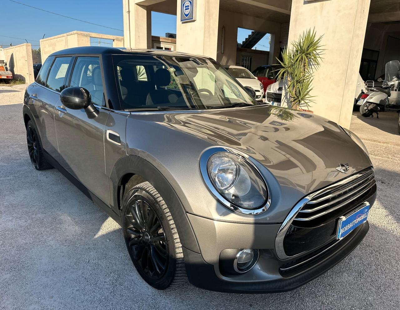 Mini Cooper Clubman 1.5 Hype 2016 Stupenda Garant