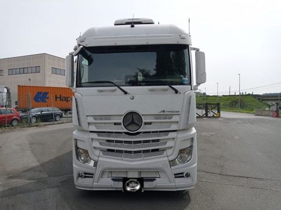 MERCEDES-BENZ ACTROS 1848