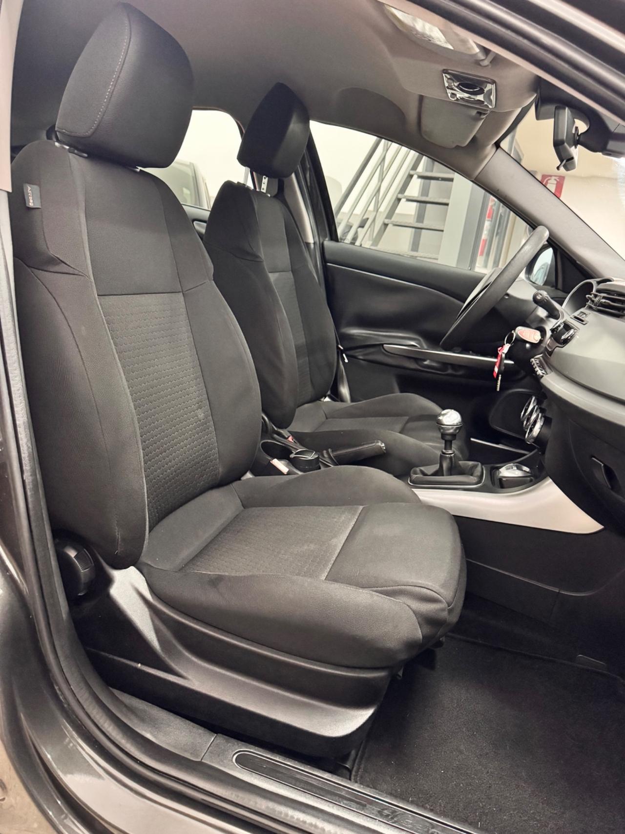 Alfa Romeo Giulietta 1.6 JTDm 105 Cv Distinctive