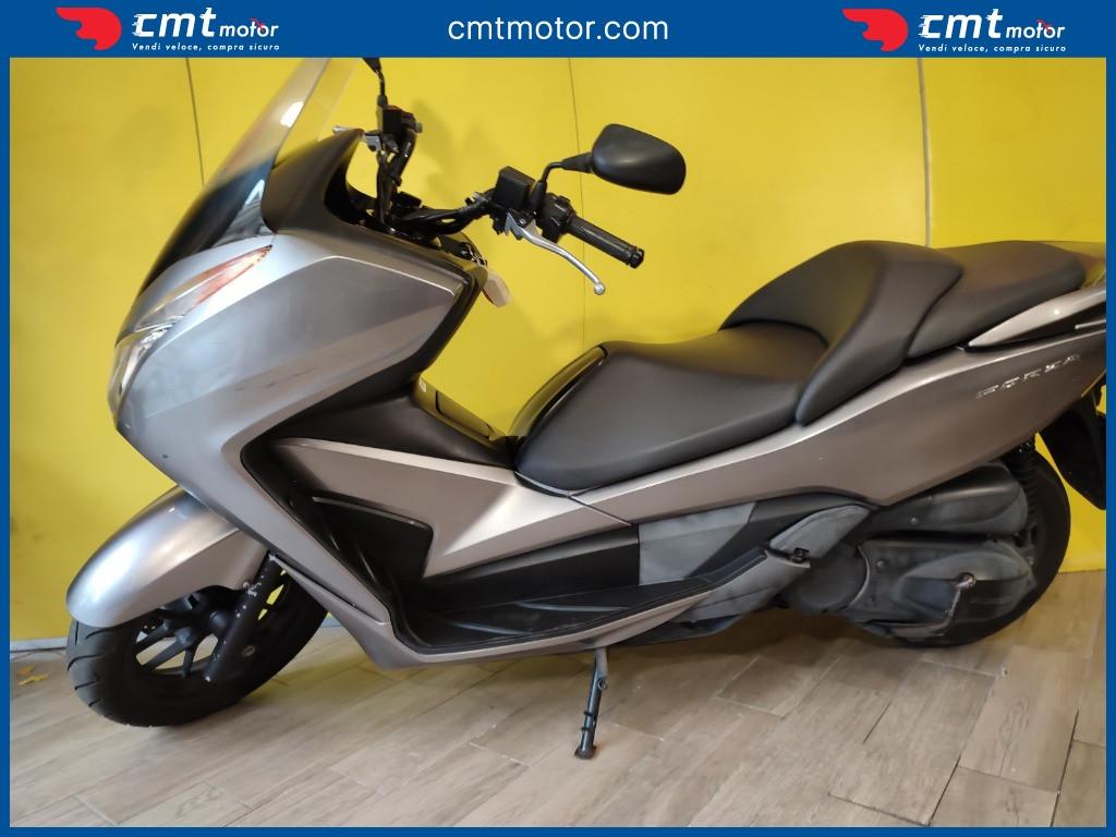 Honda Forza 300 - 2015