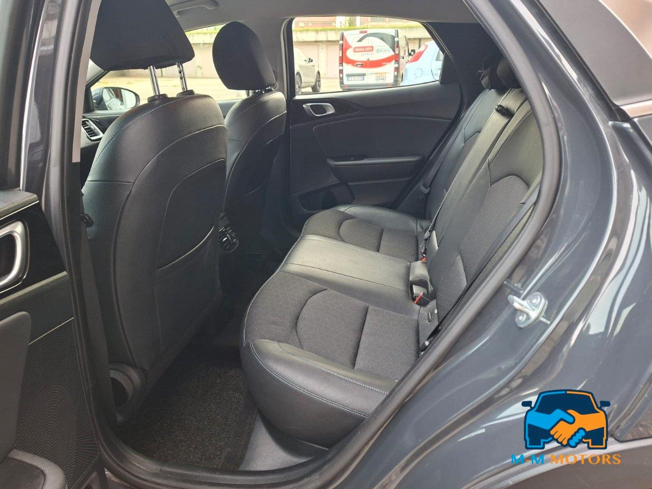 Kia Xceed 1.6 crdi mhev Business 136cv dct