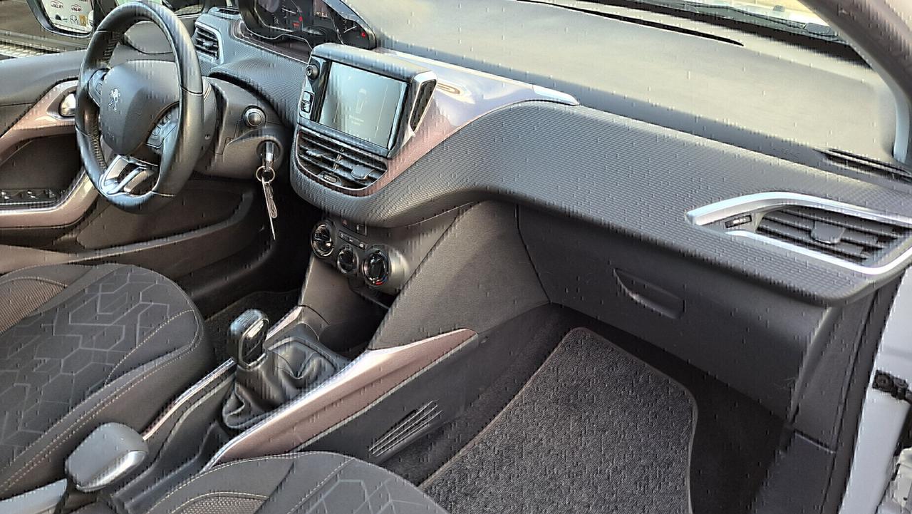 Peugeot 2008 1.2 Benzina PureTech 82 Active