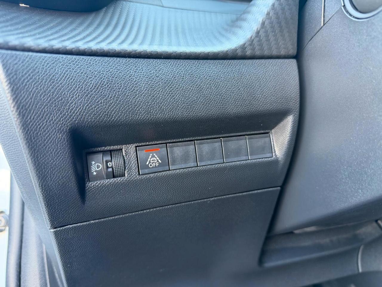 Peugeot 208 PureTech 75 Stop&Start 5 porte Like