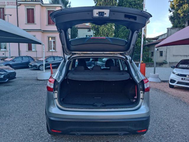 NISSAN Qashqai 1.2 DIG-T Acenta
