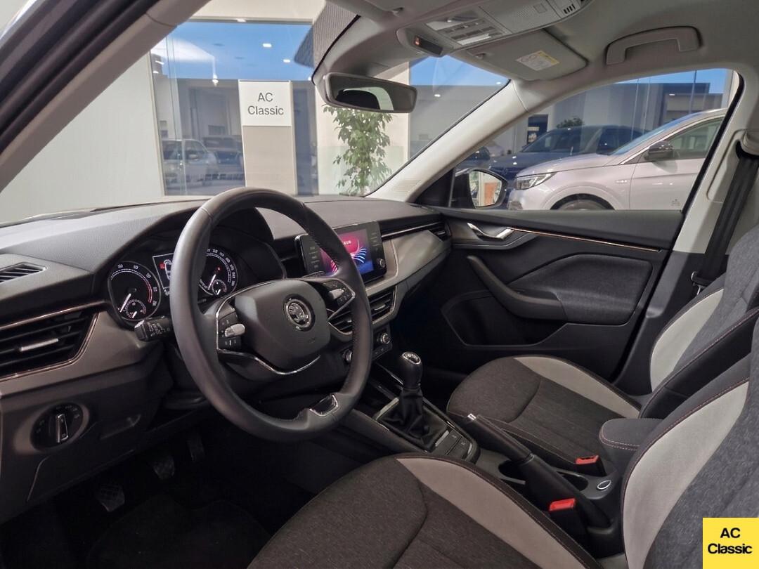 Skoda Kamiq Black Dots 1.0 TSI (110 cv)