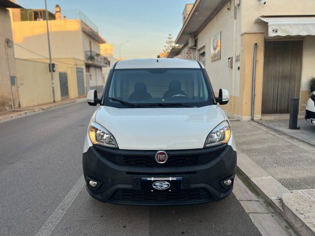 FIAT Doblo' MAXI DOPPIA PORTA LATERALE CON SCAFFALA