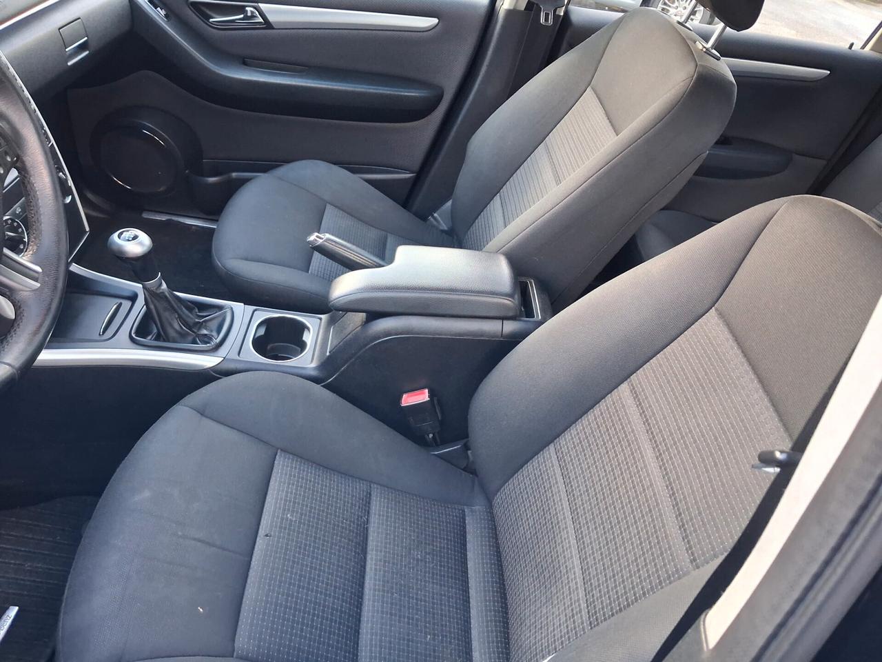 Mercedes-benz B 200 CDI BlueEFFICIENCY Premium