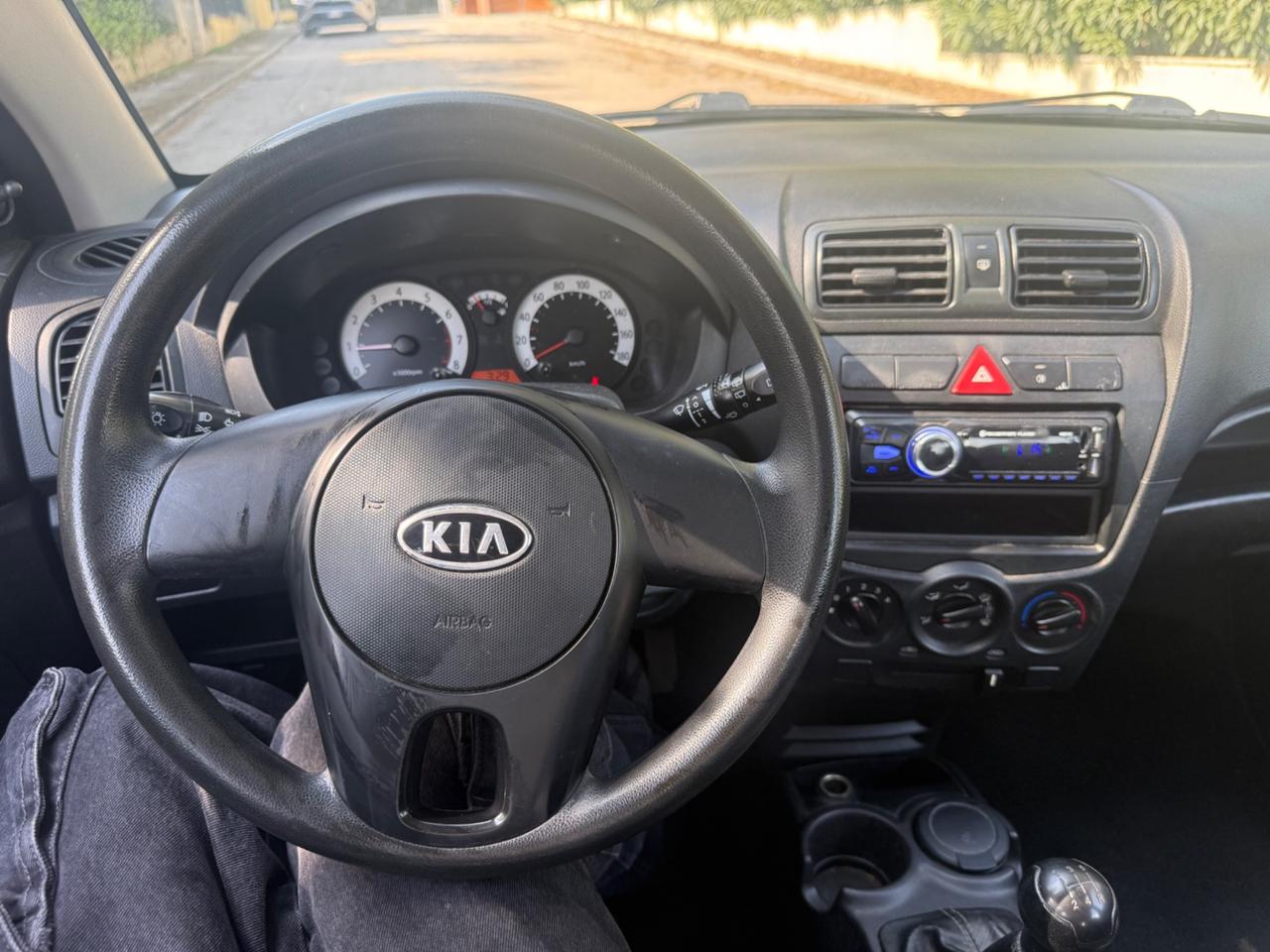 Kia Picanto 1.0 Benzina 105 milaKM neopatentati