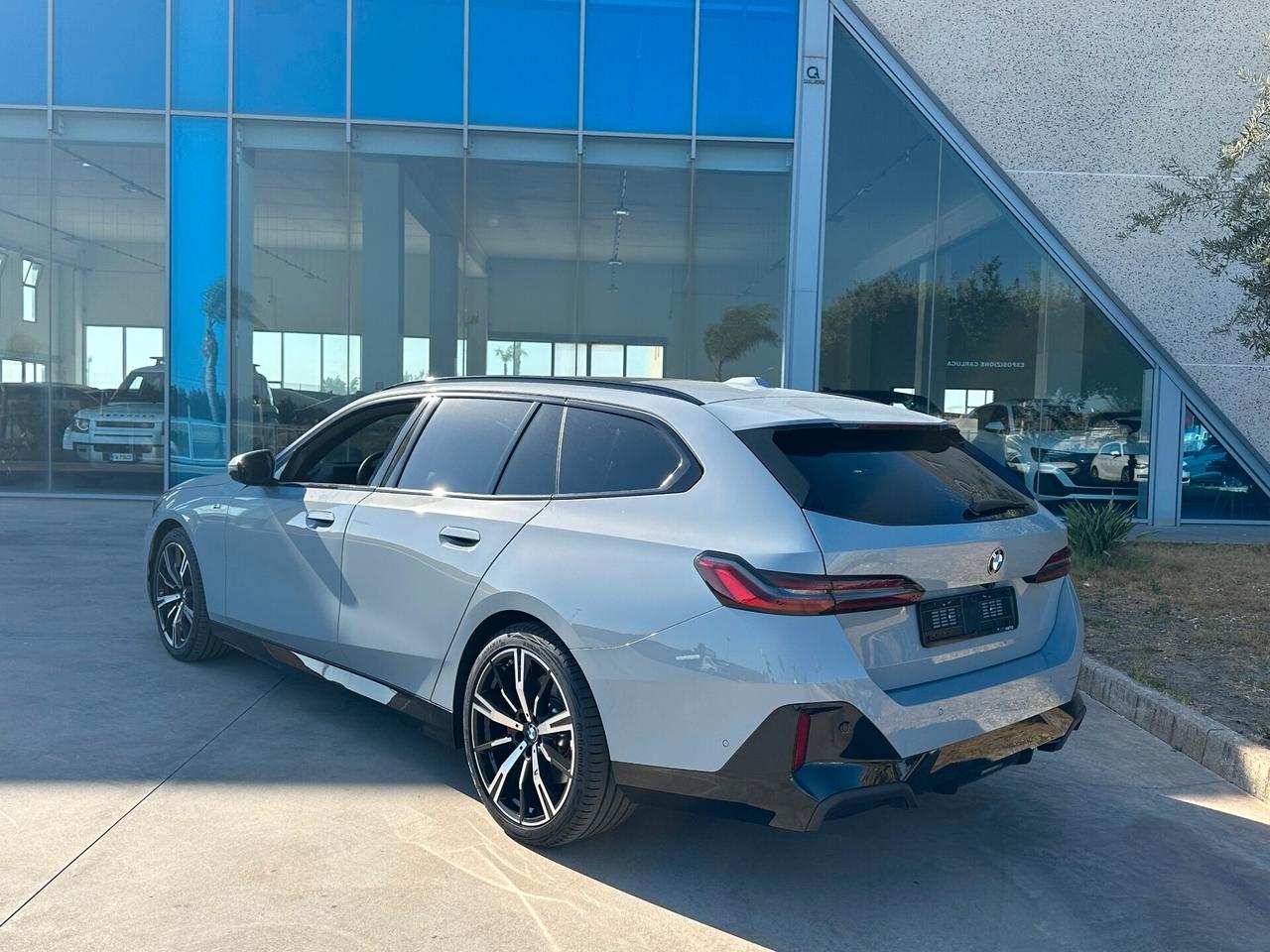 Bmw 540 48V xDrive Touring Msport Pro possibilità noleggio no scoring