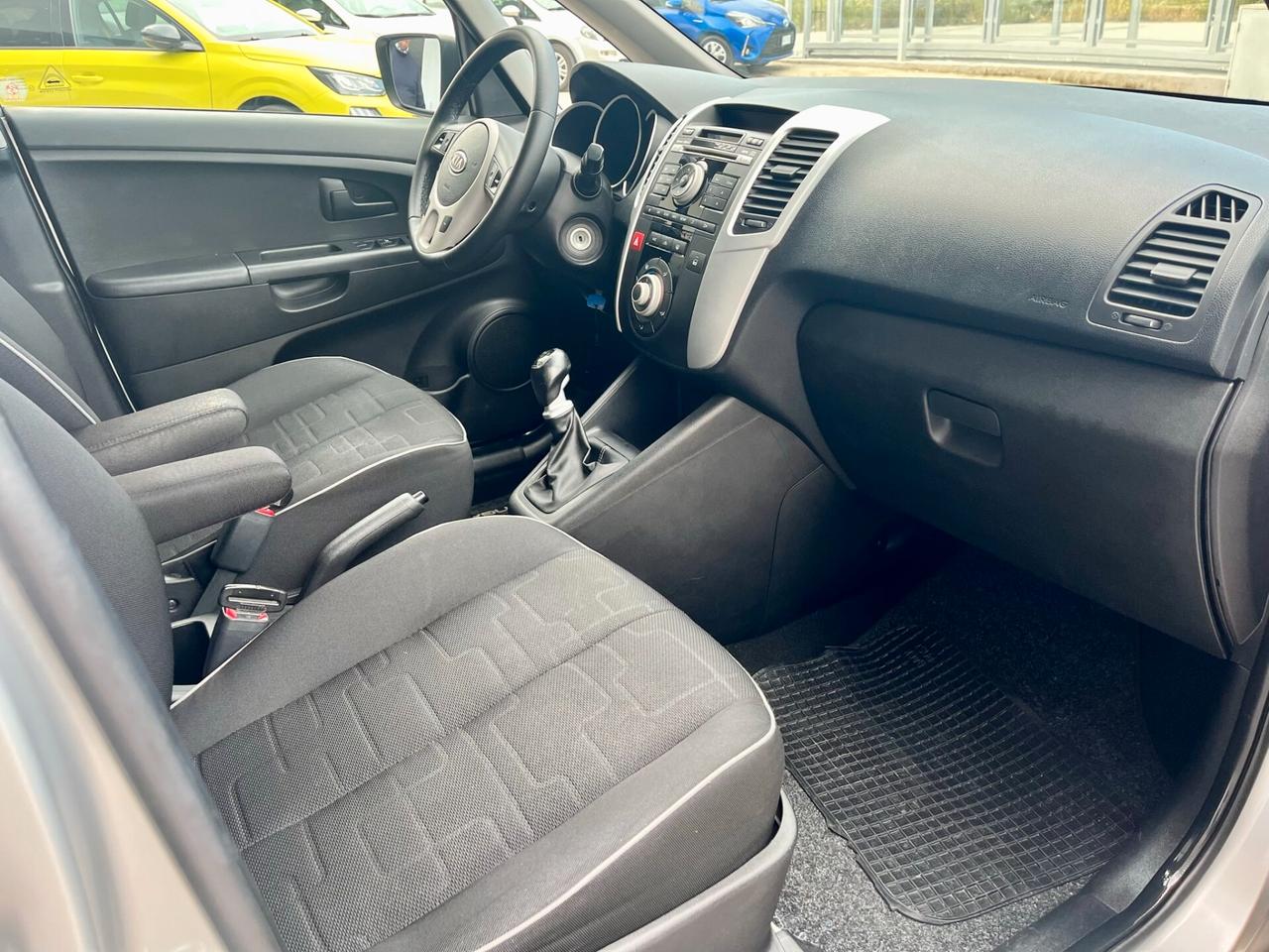 Kia Venga 1.4 CRDi 90cv