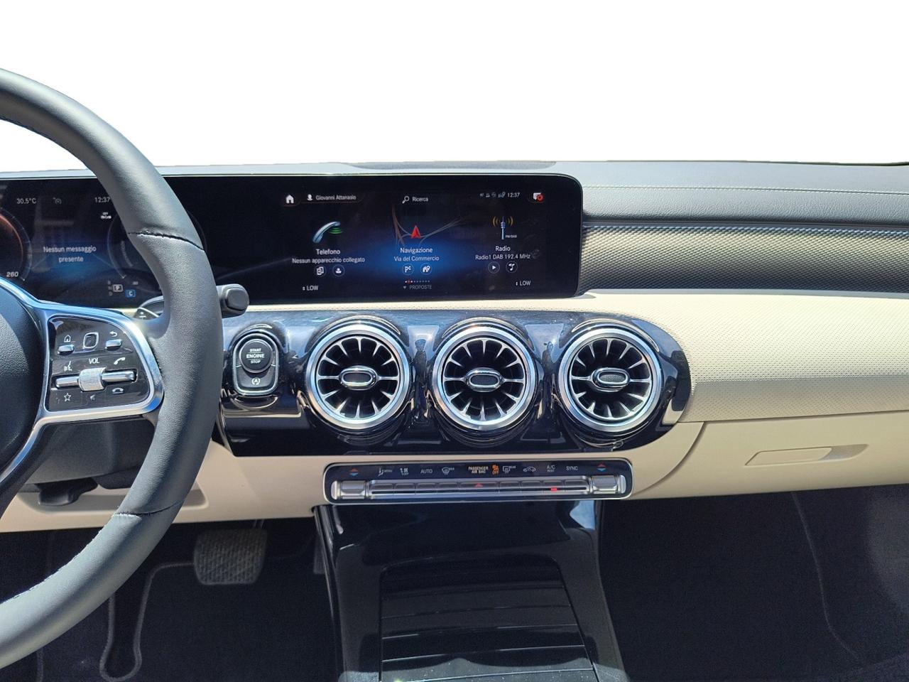 Mercedes-Benz CLA Sh.Brake - X118 - CLA Shooting Brake 200 d Sport auto