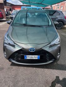 TOYOTA Yaris 1.5 Hybrid 5 porte Business