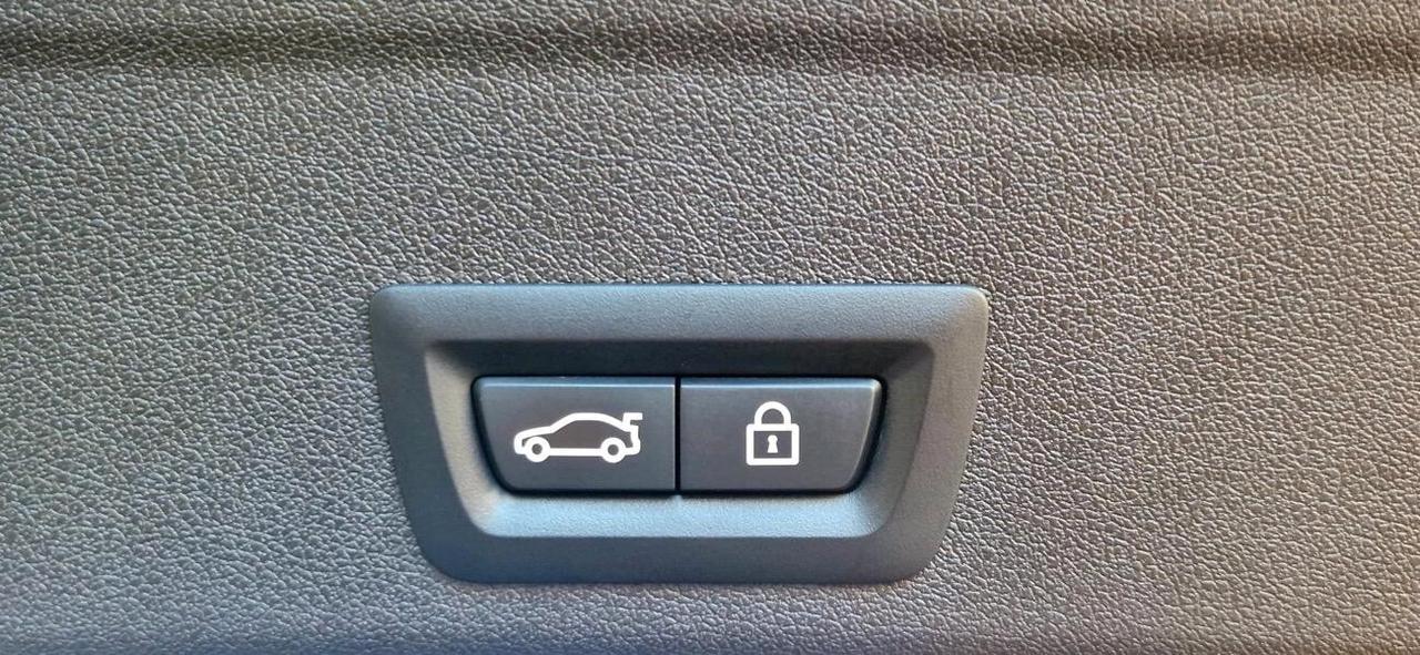 Bmw X6 40d 48V XDrive 340Cv Msport Solo 98000Km