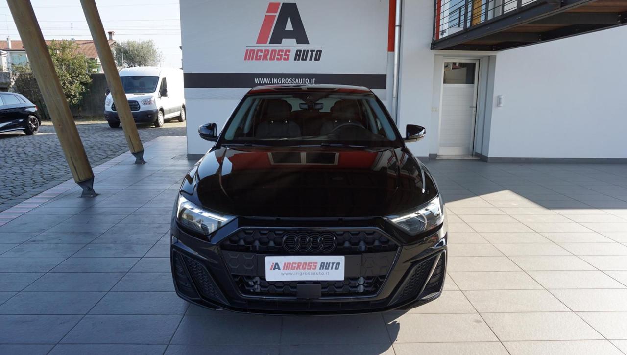 Audi A1 SPB 30 TFSI S-Tronic Identity Black