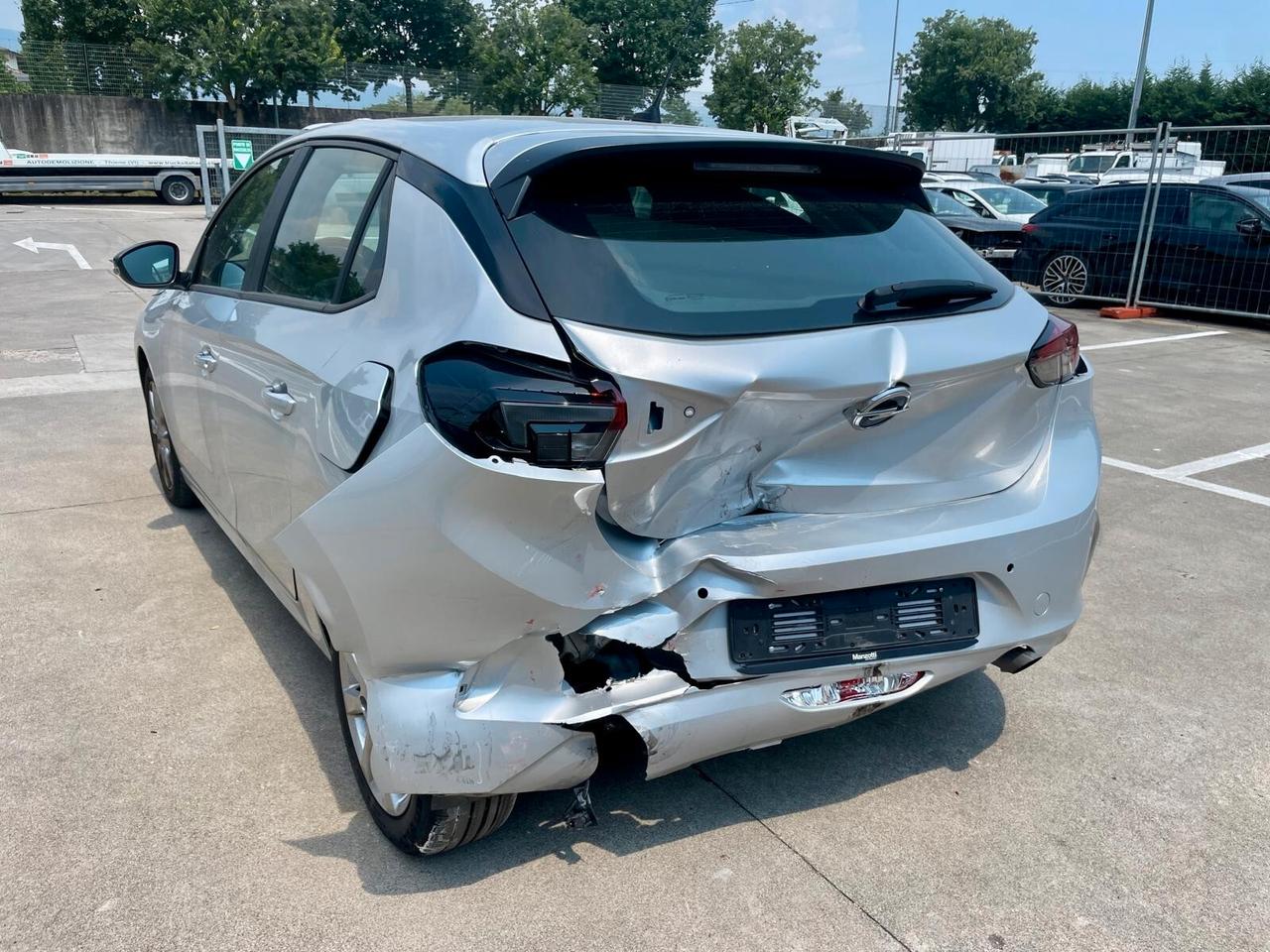 Opel Corsa 1.5 D 100 CV Edition ***VEICOLO INCIDENTATO VA IN MOTO **