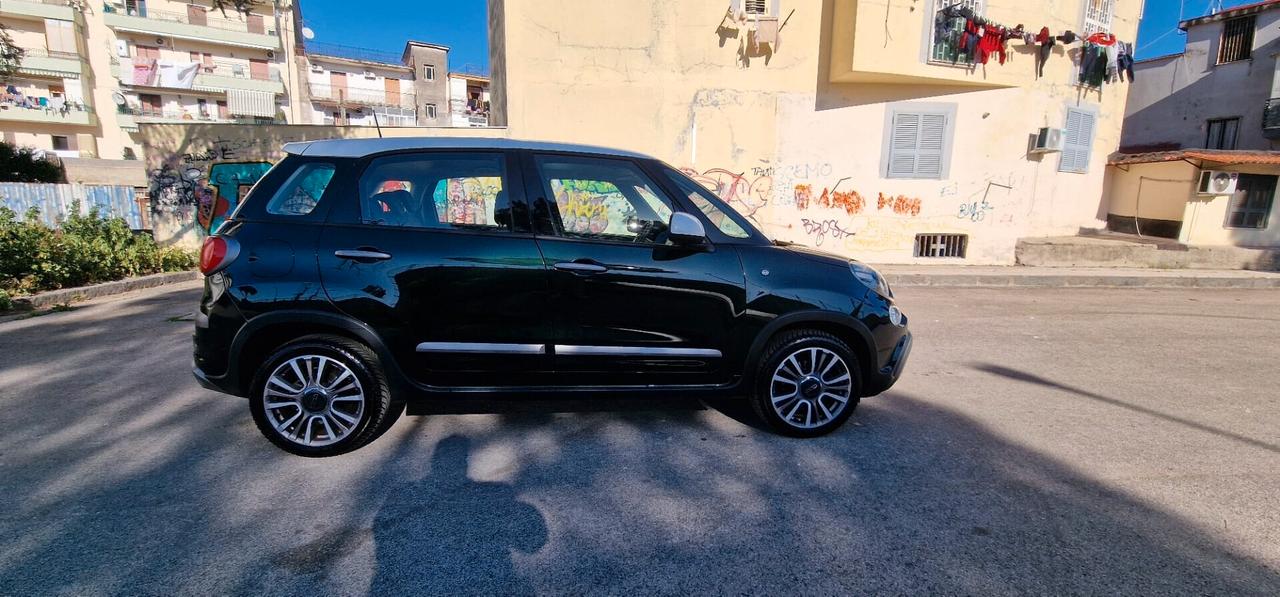 Fiat 500L 1.4 95 CV Cross