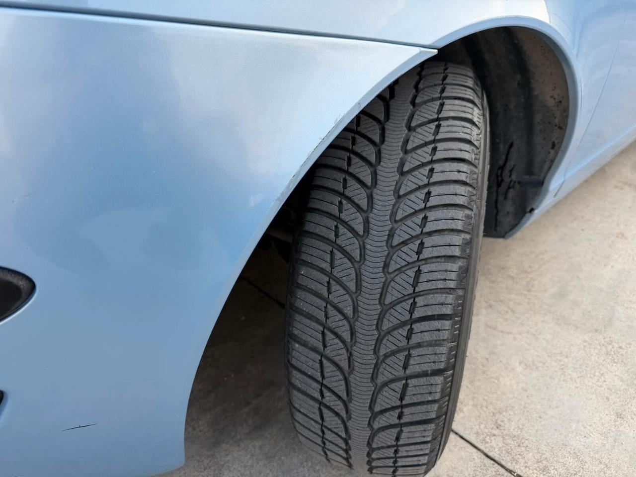 Lancia Ypsilon 1.2 16V Platino