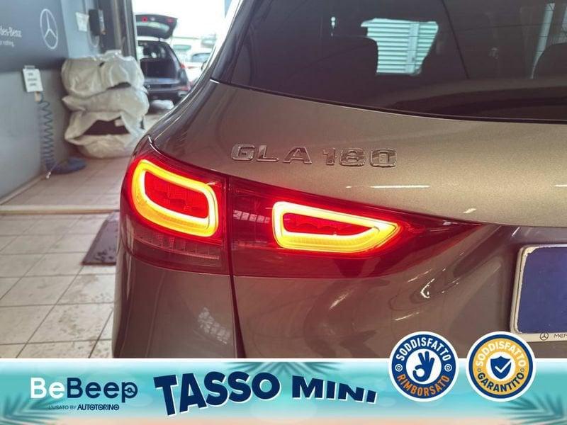Mercedes-Benz GLA 180 PREMIUM AUTO