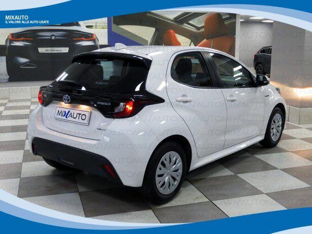 TOYOTA Yaris Hybrid 1.5 5 Porte Active AUT EU6