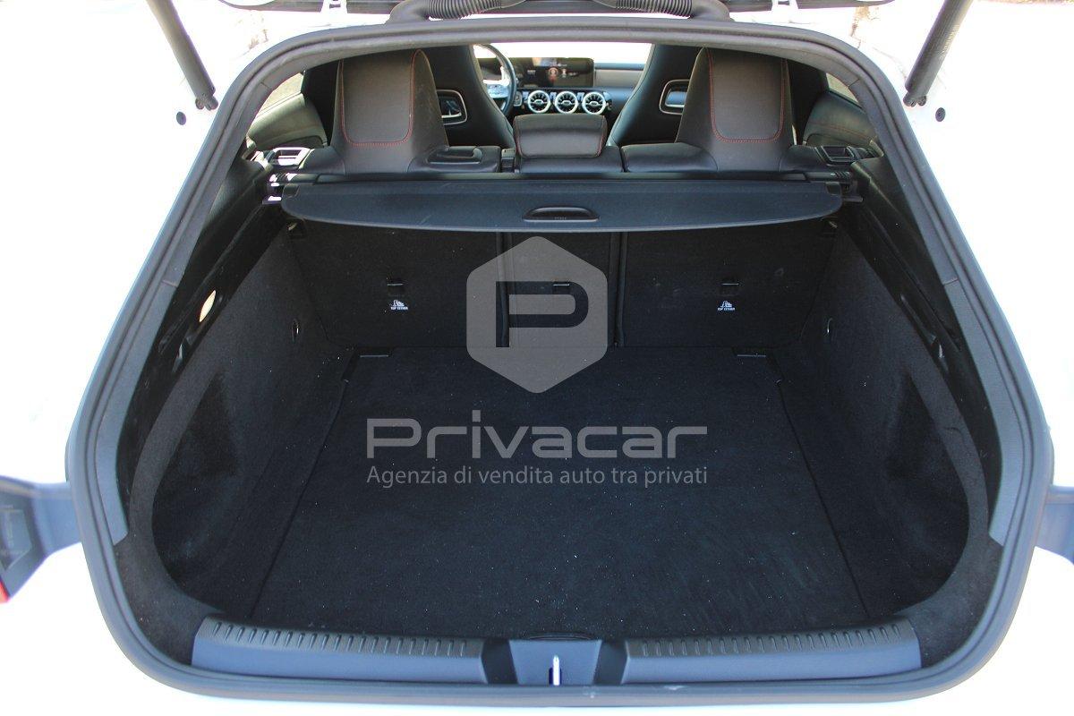 MERCEDES CLA 200 d Automatic Shooting Brake Premium