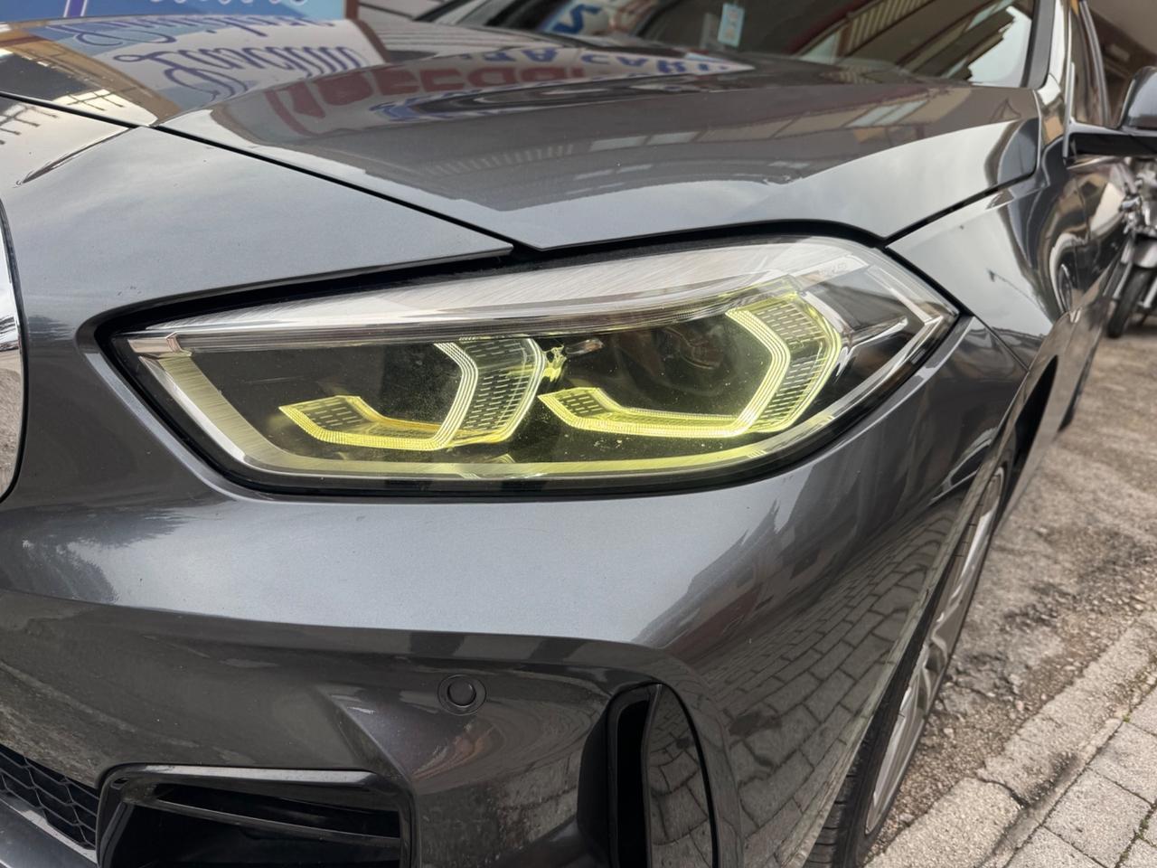 Bmw 116 116d 5p. Msport