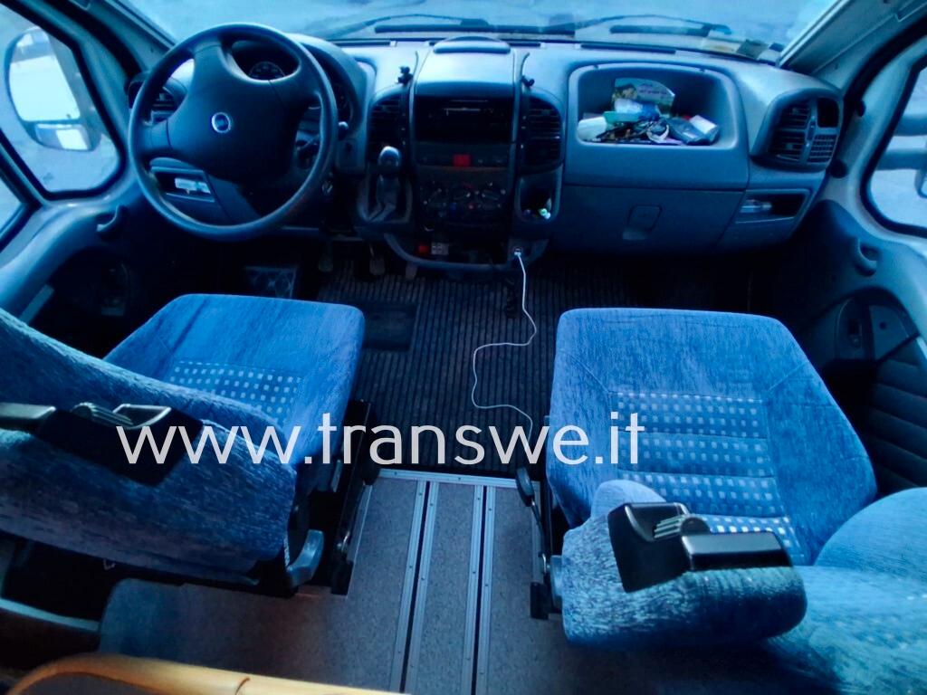 Frankia I 650ED Mansardato con letti a castello in coda