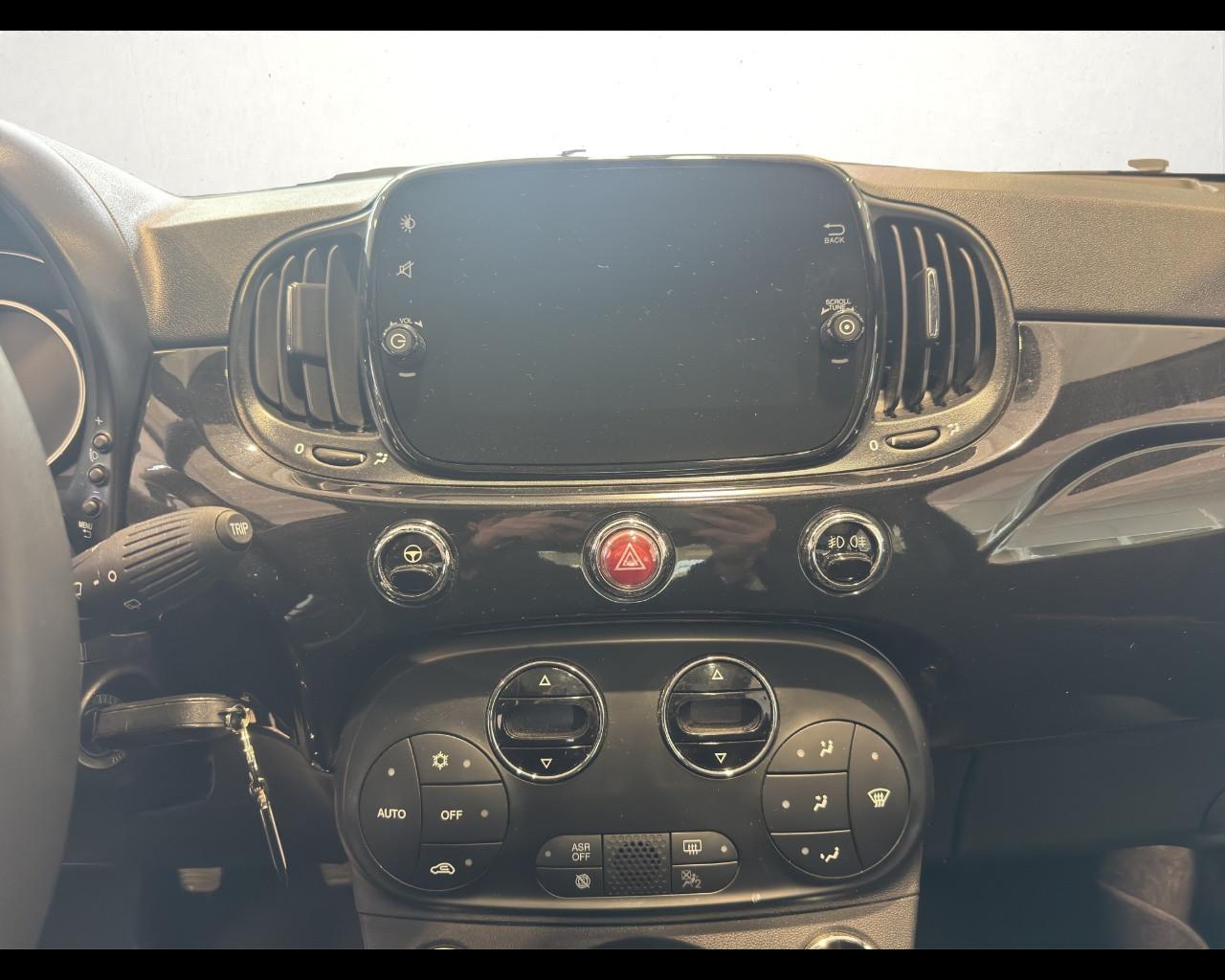 FIAT 500 (2015-2024) - 500 1.0 Hybrid Dolcevita