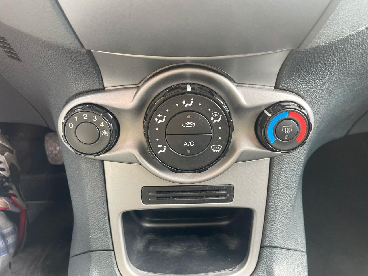 Ford Fiesta Fiesta+ 1.2 60CV 5 porte