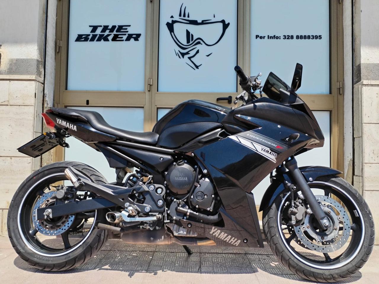 Yamaha XJ6 diversion doppia configurazione