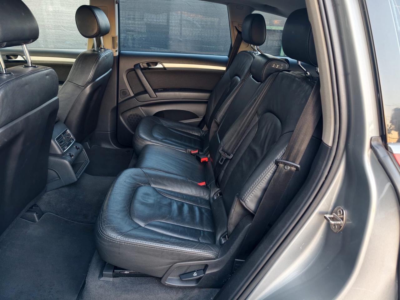 Audi Q7 3.0 TDI NON TRATTABILE NO WRAP 2007