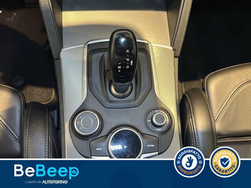Alfa Romeo Stelvio 2.2 T EXECUTIVE Q4 210CV AUTO MY19