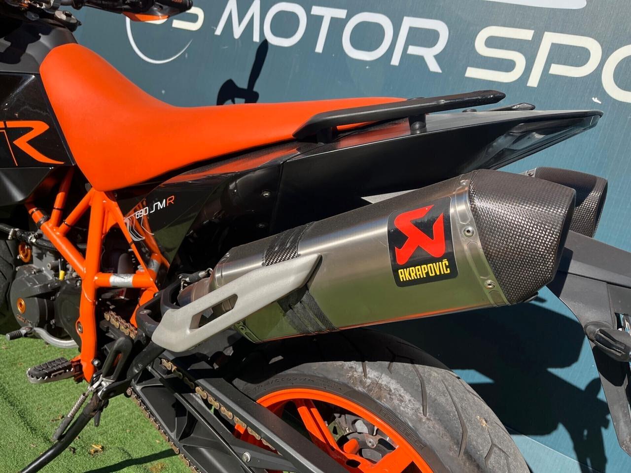 KTM SUPERMOTO 690