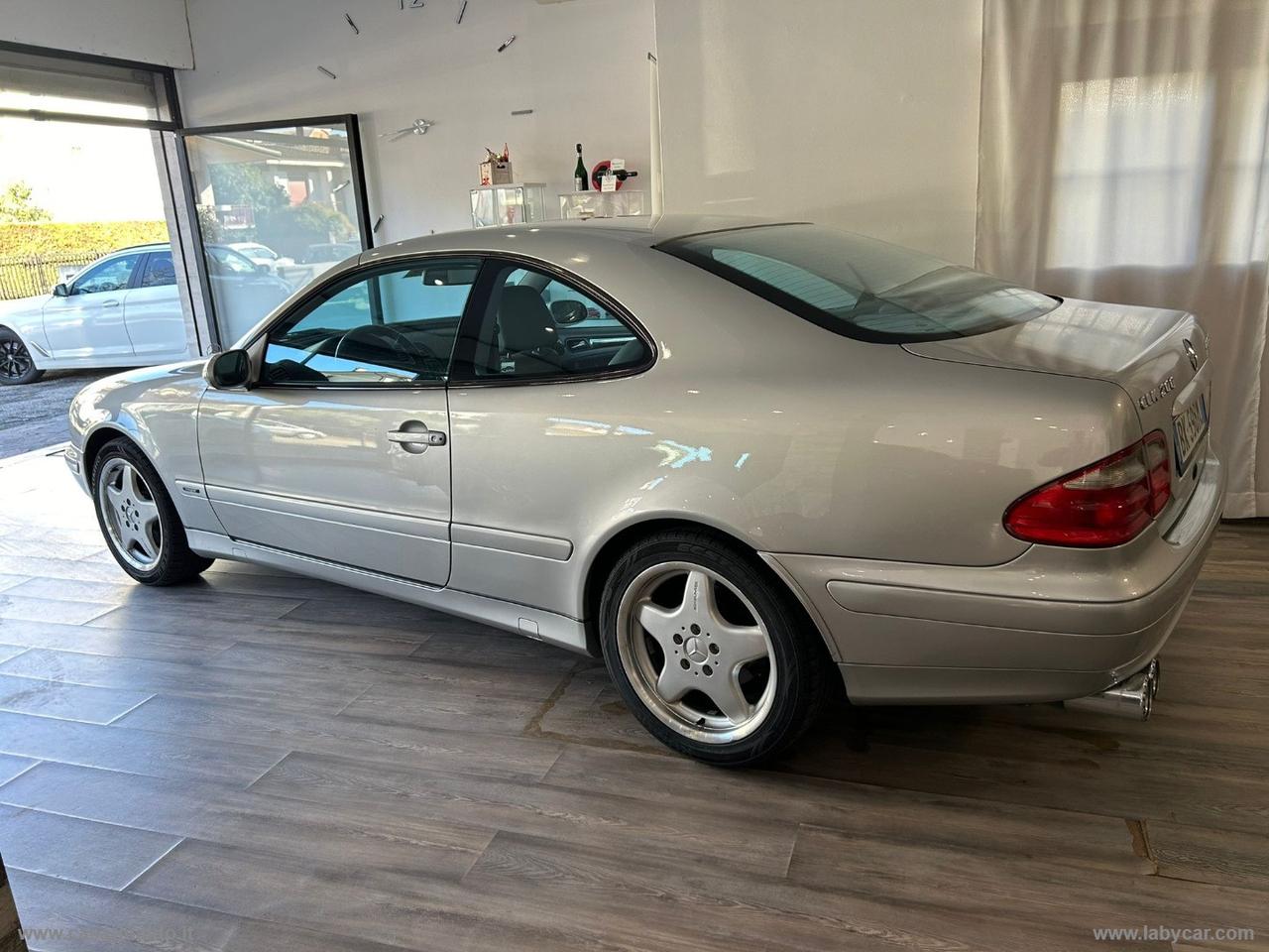 MERCEDES-BENZ CLK 200 Kompressor Sport