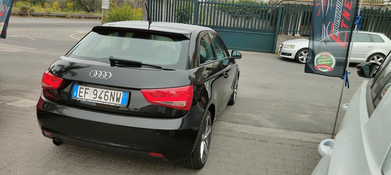 Audi A1 1.6 TDI 105 CV Ambition full optional